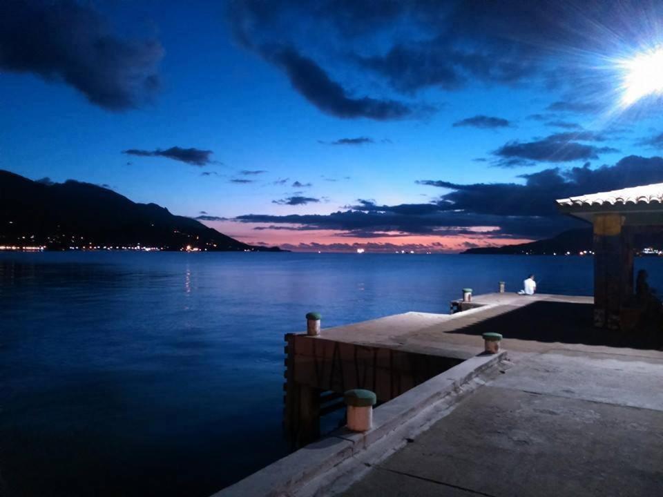 Ilhabeach Suítes E Pensión Ilhabela